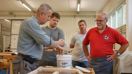 Emellett a magabiztos szakmai végzettség olyan versenyelőnyt ad, amely akár magasabb jövedelemhez is vezethet.