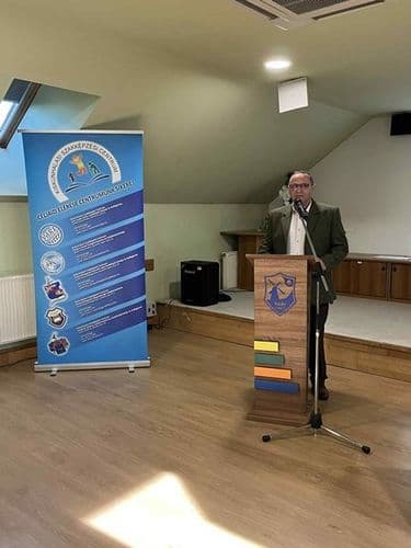 Vikker József főigazgató-helyettes.