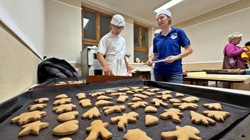 Mézeskalács készítés.