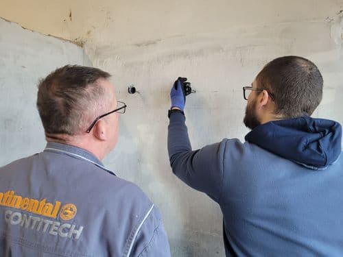 Központifűtés- és gázhálózatrendszer-szerelő vizsgázók