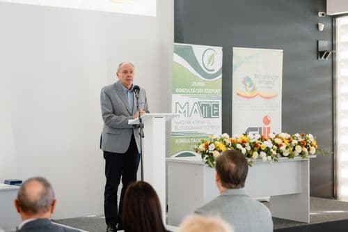 Dr. Komáromi Szilárd beszéde.